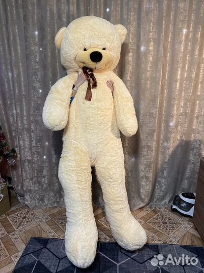 Большие плюшевые медведи
