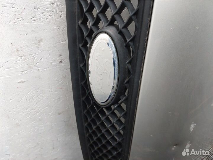 Капот Ford Fusion, 2005