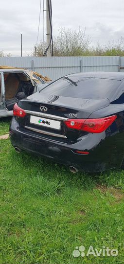 Infiniti Q50 2.0 AT, 2014, битый, 170 000 км