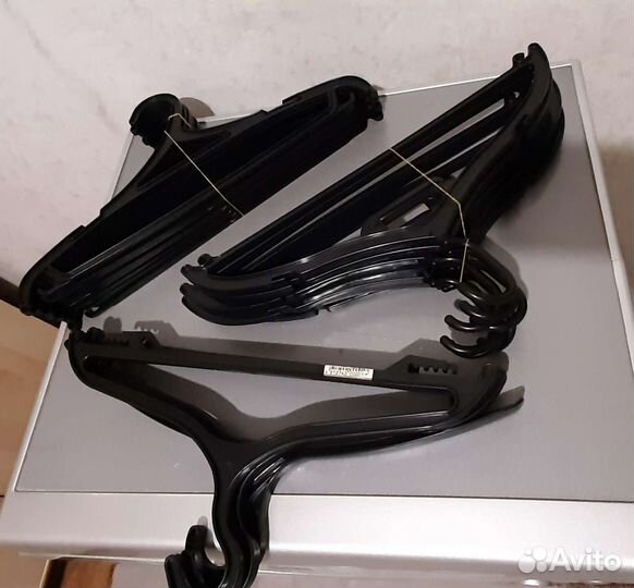 Вешалки плечики