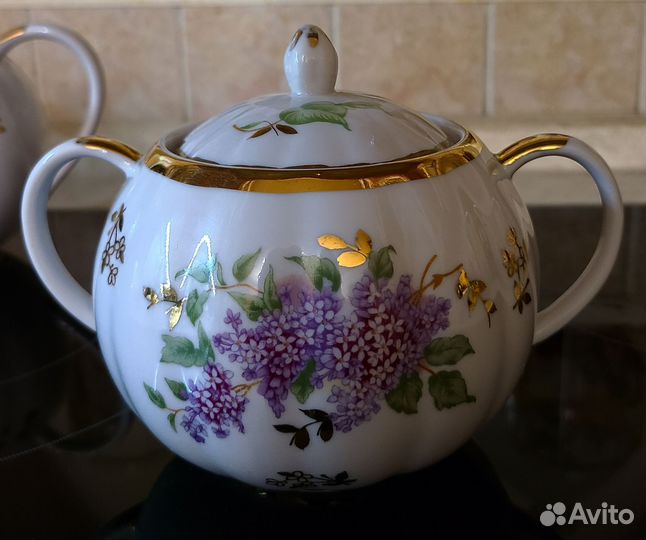 Предметы сервиза 