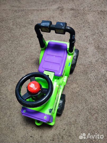 Детский трактор