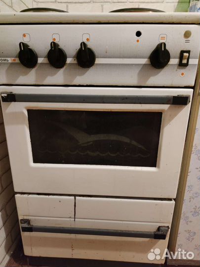 Плита электрическая бу с духовкой Томь 3м