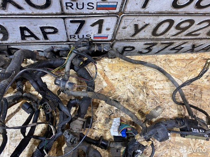 Подкапотная проводка двс Kia Sportage 2.0 2001