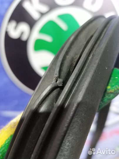 Уплотнитель проема двери зад KIA ceed 1 ED Лев