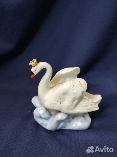 Статуэтка царевна лебедь