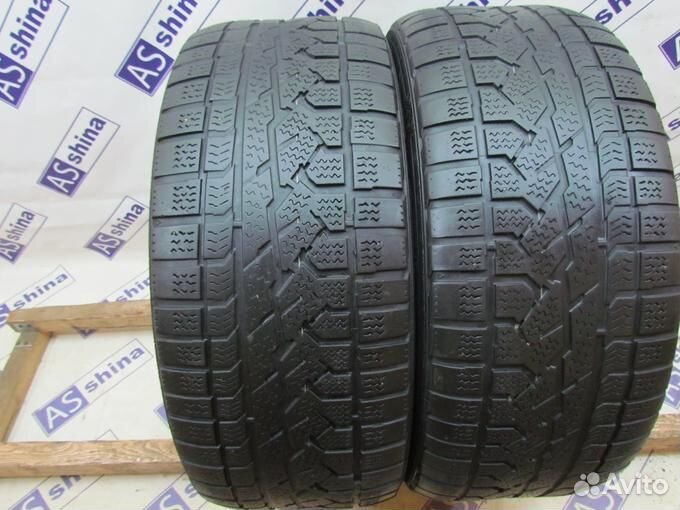 Kumho I'Zen RV Asymmetric 275/45 R20 93Q