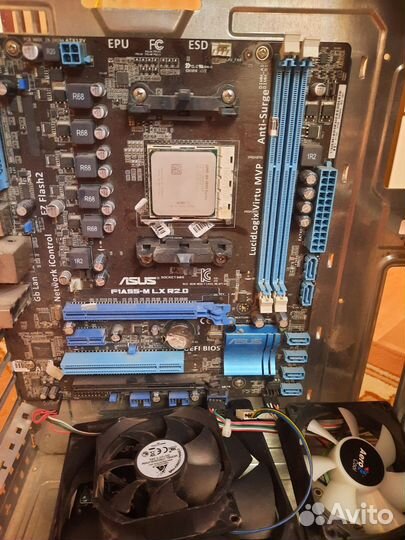 Материнская плата с процессором