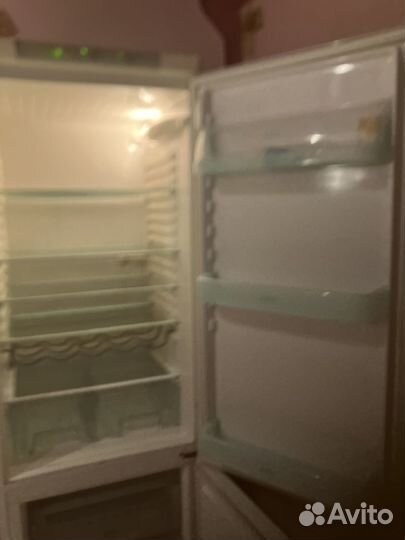 Холодильник electrolux