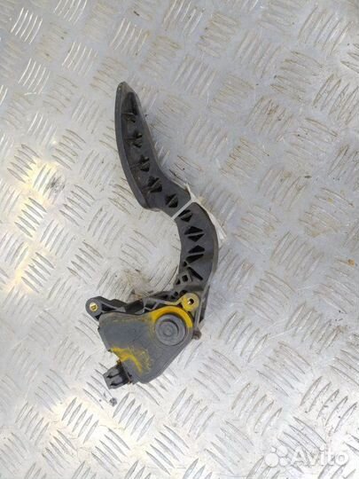 Педаль газа Renault Fluence 1 2009-2013