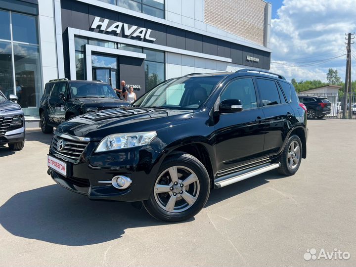 Toyota RAV4 2.0 CVT, 2012, 220 221 км