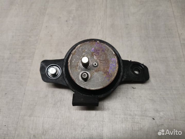 Опора двигателя левая Subaru Xv GT7 2.0 FB20C 2018