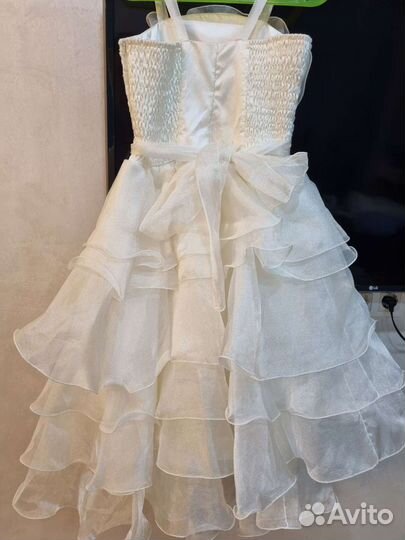 Платье праздничное 122