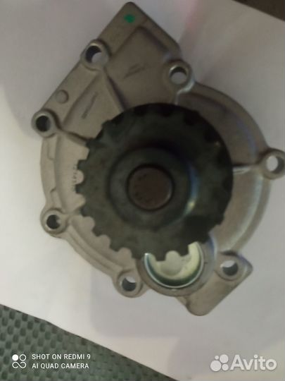 Помпа на форд fwp704b