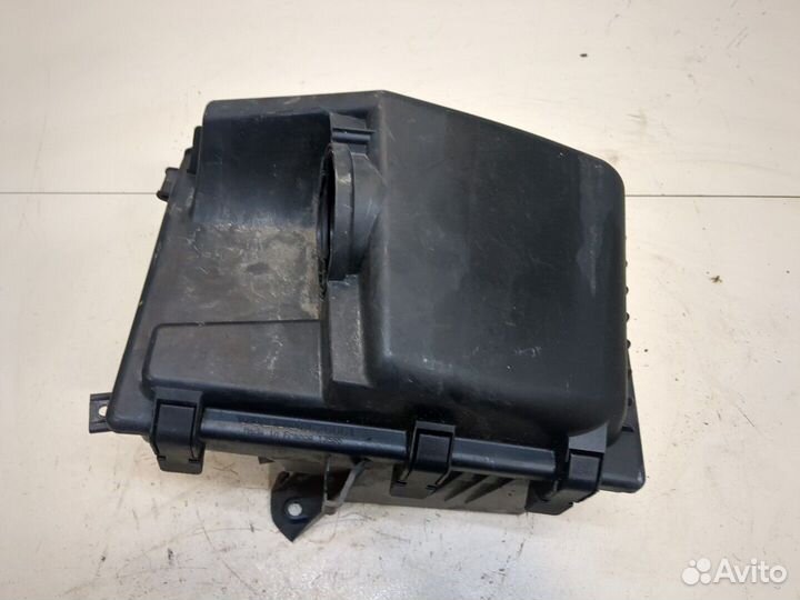 Корпус воздушного фильтра Volvo XC70, 2004