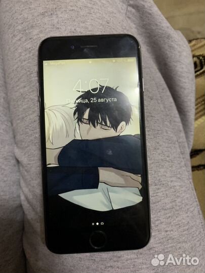 Телефон iPhone 6s