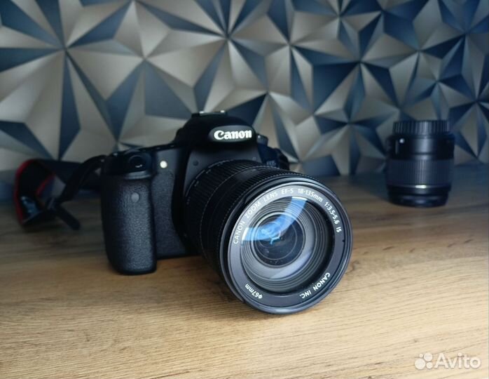 Зеркальный фотоаппарат canon 60d