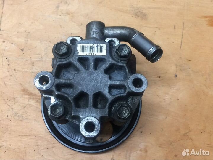 Насос гидроусилителя гур Chevrolet 95481152