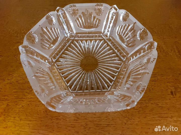 Ваза хрустальная для фруктов