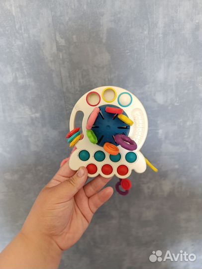 Детская развивающая игрушка