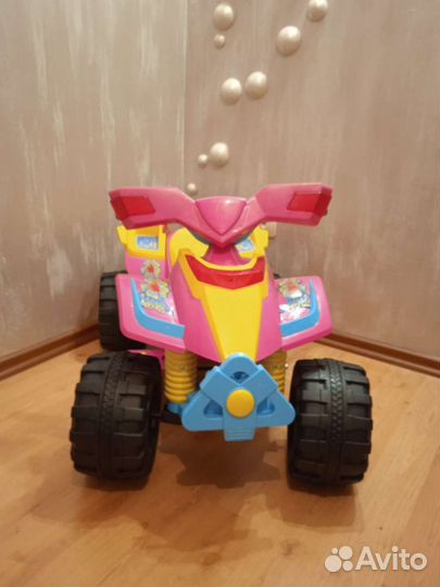 Детский квадроцикл на аккумуляторе
