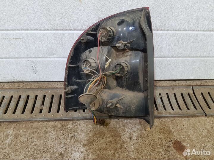 Фонарь правый LADA калина