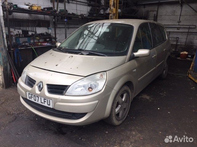 Разбор на запчасти Renault Scenic 2003-2009