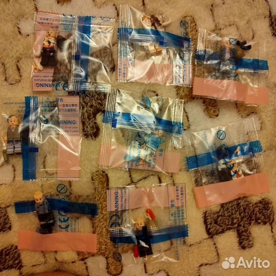 Лего человечки (девочки) 8шт