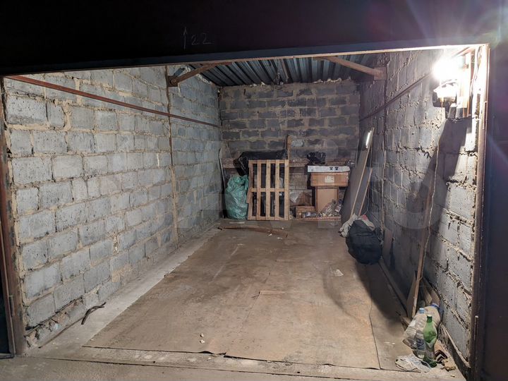 Гараж, 18 м²