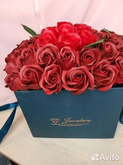 Шикарный букет на 8е марта из мыльных роз