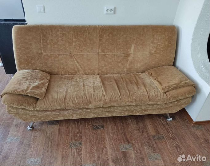 Диван с креслами