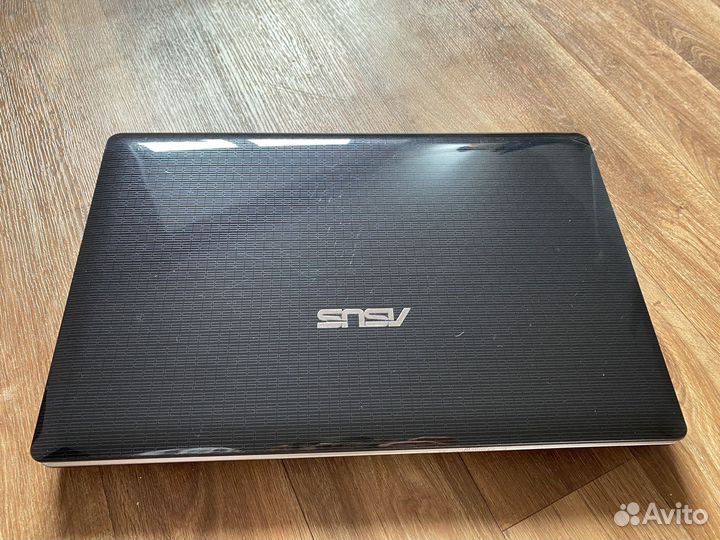 Ноутбук asus