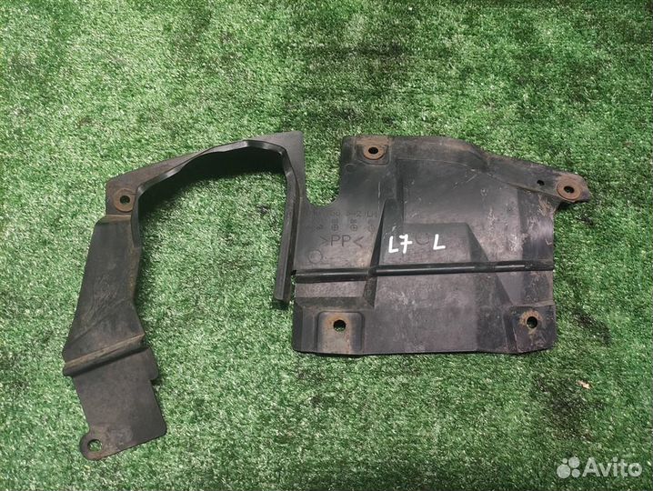 Пыльник двигателя боковой левый Mazda 6 (GG) 2006