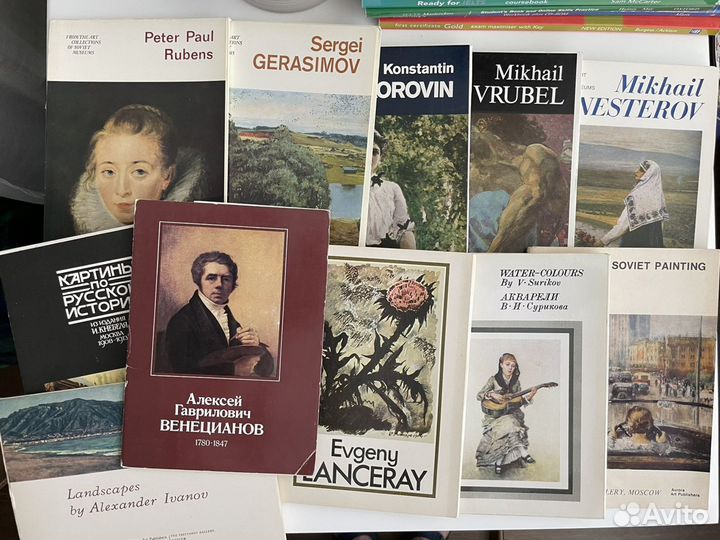 Наборы открыток с репродукциями