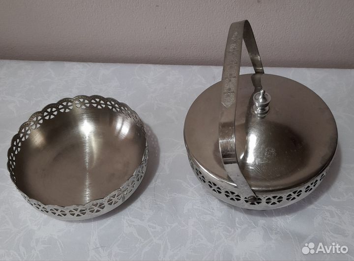 Сахарница с крышкой и конфетница СССР