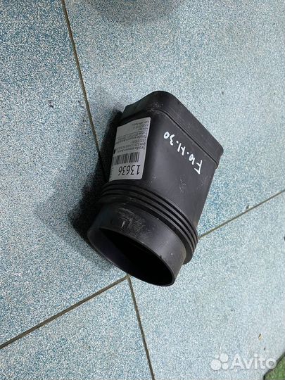 Патрубок воздушного фильтра BMW F10