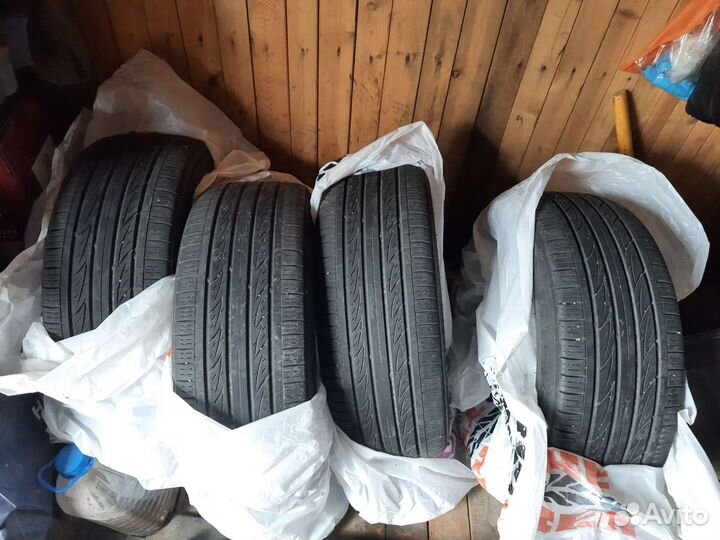 Kumho Solus XC KU26 235/45 R18 94V