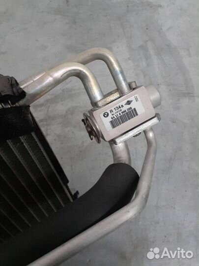 Радиатор кондиционера BMW 7 E65/E66/E67 E65 2002