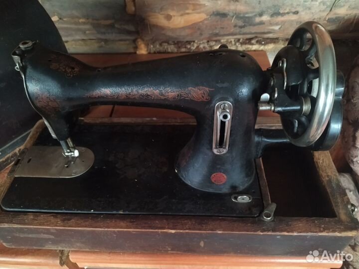 Швейная машинка