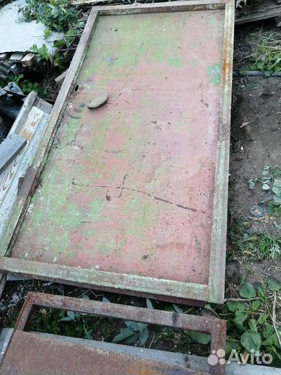 Входная дверь