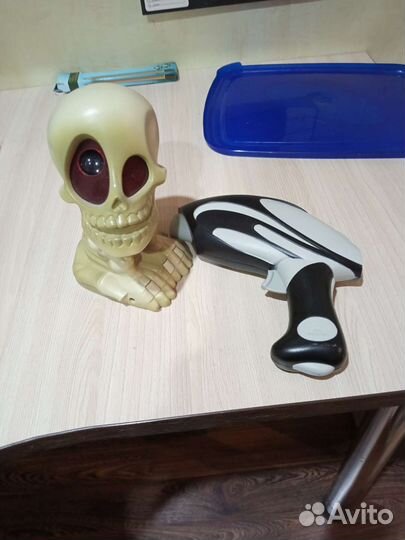 Игра стрелялка Джони черепок