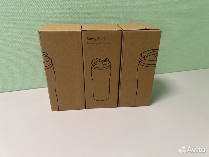 Термокружка красная