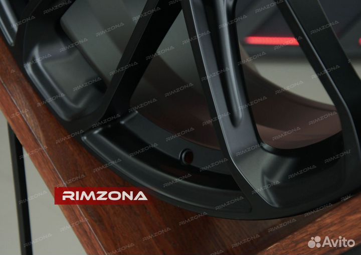 Кованые диски R22 FPS-20 на Taycan