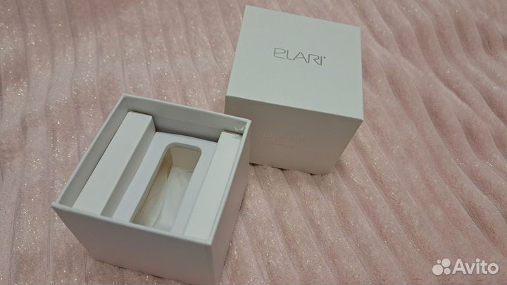 Коробка от детских смарт часов Elari