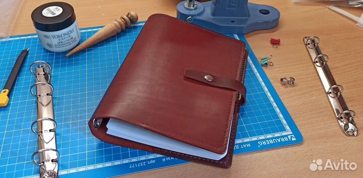 Кожаный ежедневник ручной работы