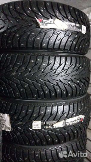 Yokohama Ice Guard IG35 265/45 R21