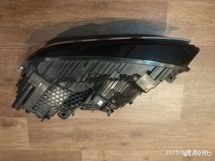 Фара правая LED Touareg III (2018 - н.в.)