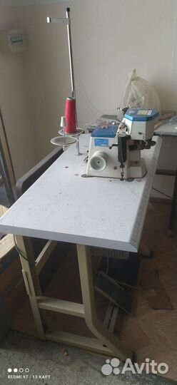 Машина для сборки трикотажа с чистым краем