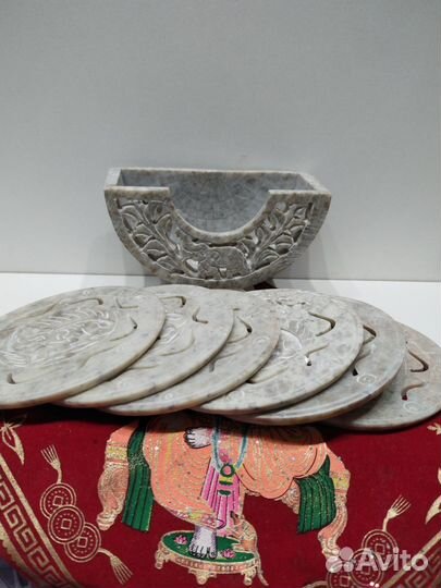 Слон, шкатулка,подставки из Индии. Резьба по камню