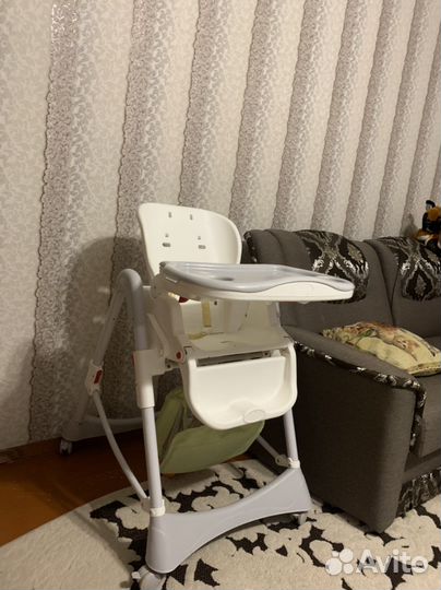 Стул для кормления